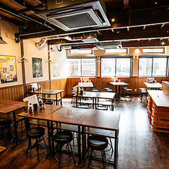 最大40名様で２階のフロア丸ごと貸切可能！お気軽にご相談ください。