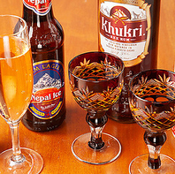 スパイス料理×ネパールビール、インドワインで乾杯♪