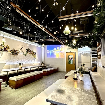 渋谷ピカリエリゾート本店の雰囲気1