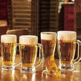 【生ビール全品半額！】8月4日はサッポロライオン創業日であり「ビヤホールの日」！そんな特別な日に、日頃のご愛顧への感謝を込めて「生ビール全品半額」でご提供いたします！黒ラベルやヱビスビール各種など、ビヤホールの様々な生ビールを半額で、思う存分に味わいお楽しみください♪昼飲みでも半額です！