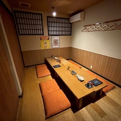 個室のお座敷は、家族の集まりにも◎仕切りを外せば、団体様もご利用いただけます♪