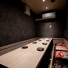 炭火焼鶏と釜飯のizakaya CoCoの雰囲気1