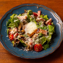 ベーコンときのこのシーザーサラダ