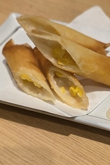 トウモロコシのクリーム春巻き