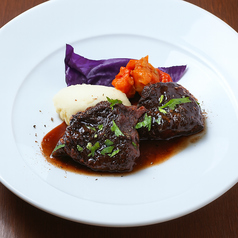 ★博多和牛ホホ肉の赤ワイン煮込み(30分)