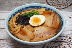 あじと醤油チャーシューめん
