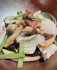 ホタテとイカのXO醤炒め