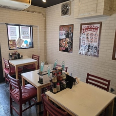 横浜家系ラーメン 天神家 千住店の雰囲気2