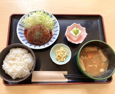 手作りハンバーグ定食