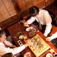 清潔感溢れデートや女子会にもぴったりな店内。しっぽり飲みたいとき、大人数で盛り上がりたいとき、様々なシーンで利用出来ます。