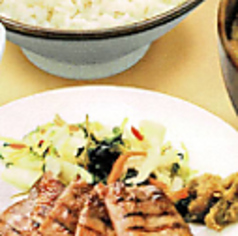 牛たん&芋煮定食〈2枚4切〉※牛たん焼、芋煮汁・とろろ(白)・麦飯