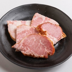 沖縄県産豚切りベーコン