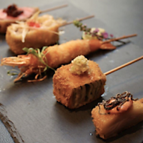 厳選した食材を使った丁寧な酒肴と、ゆったり飲める大人の空間！！