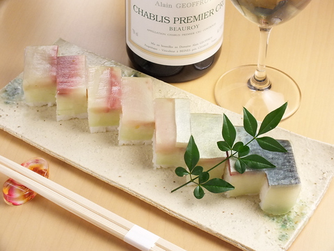 50年の歴史を誇る関西割烹で、季節感溢れる本格和食をご堪能ください。