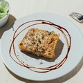 料理メニュー写真&nbsp;黒ビール仕立てのラザニア/dark beer lasagna