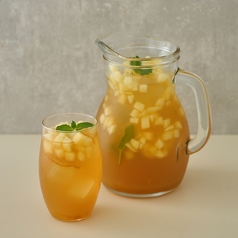 柚子蜜と林檎のスパイスティーサングリア