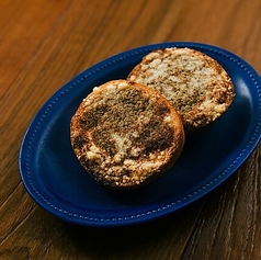 煮干しバターガーリックトースト