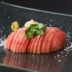 釜炊き塩で食べる新鮮トマト