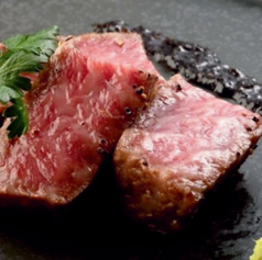黒毛和牛の炭火焼き