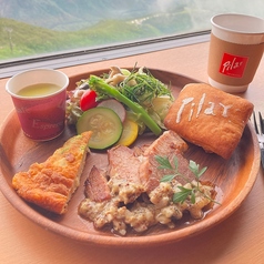 白馬豚のコンフィ　プレートランチ