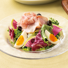 生ハムと半熟卵のシーザーサラダ　＜Mサイズ＞