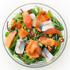 seafood and citrus mesclun greens salad "wine vinegar dressing"