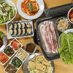 Korean Dining ハラペコ食堂 裏天王寺店の特集写真