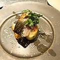 料理メニュー写真&nbsp;ヴィネガーでマリネした真鯖のミキュイ　熟成じゃがいもと共に