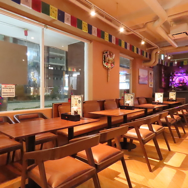 ボウダレストラン Boudha Restaurant 今池の雰囲気1