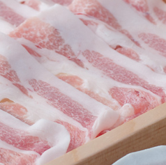 豚を愛し、豚と共に生きる。豚道に来たらまずはしゃぶしゃぶ