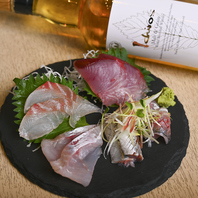 直送新鮮魚介！小田原朝どり鮮魚のお刺身盛り合わせ