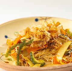 名護の味!コンビーフとたっぷり野菜のチャンプルー