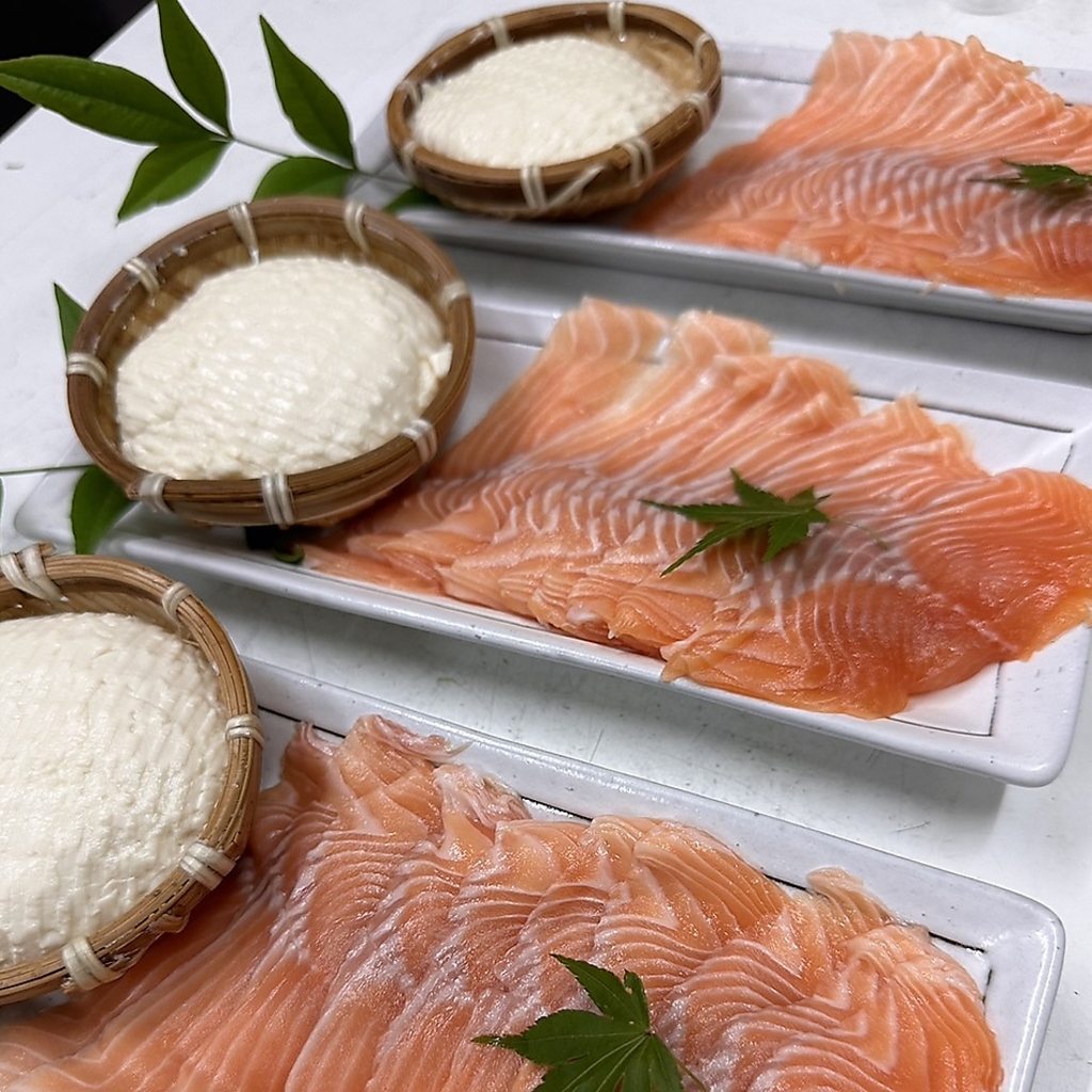 当店自慢の料理を存分にお楽しみいただけるコース料理を各種ご用意しております。