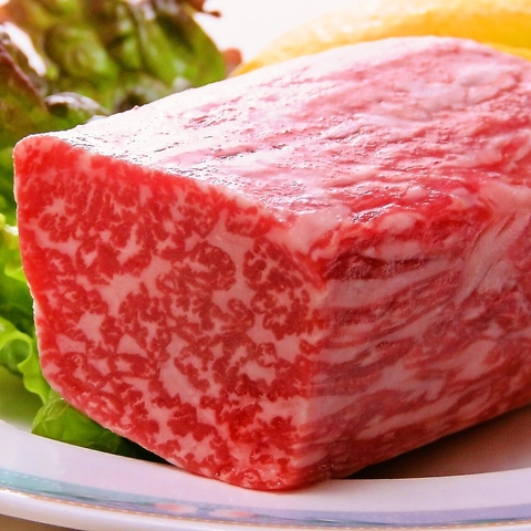 神戸牛の肉がリーズナブルに愉しめる今宿の焼肉屋さん。お値段据え置き！！