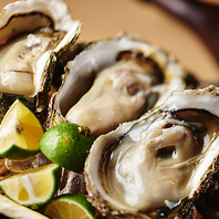 卸売市場より新鮮な魚介を毎日仕入れ！