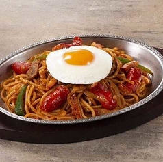 炒めスパゲティ「ナポリタン」