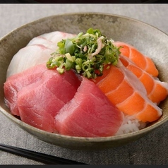 海鮮丼