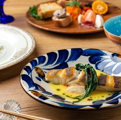 地産地消を和洋の技で。至高の肉・魚料理と厳選酒を堪能