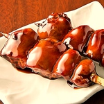 当店名物王様レバーは極みの鮮度◎とろけるような口当たりは濃厚でコクのある味わい。通も唸る逸品！