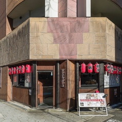 炭火焼鳥とチリトリ鍋 ヤキトリバティ 本町店の雰囲気3