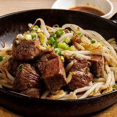 鉄板　牛サイコロステーキ