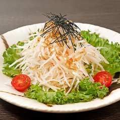 大根と揚げじゃこのサラダ