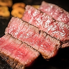 OVEN オーブン グリルハウス 神田店の特集写真