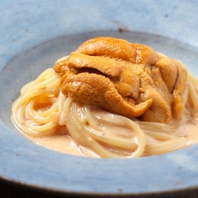 名物の雲丹とトマトクリームのパスタ♪