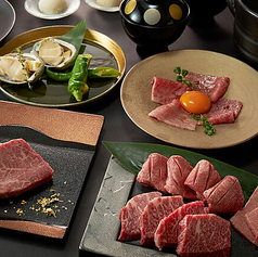 誕生日や、記念日などお祝い事にオススメの焼肉コース♪