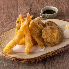 キノコと海鮮の天ぷら盛り合わせ