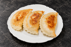 ニラ入り焼き餃子