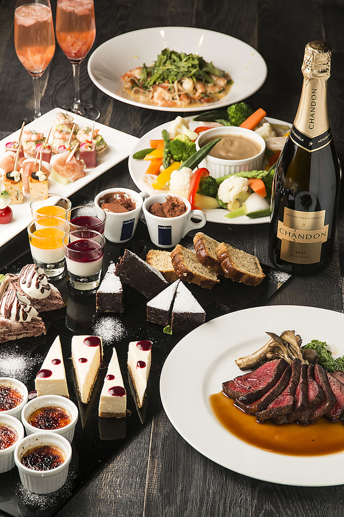 誕生日・記念日にはアニバーサリーコース3900円が◎デザートにサプライズメッージもお入れします♪