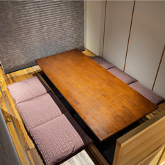 【座敷2】4～6名様 掘りごたつ式のお座敷になります。