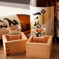 逸品料理と相性抜群の日本酒を全国から厳選してご用意！